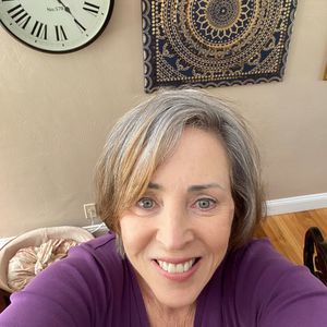 Meet your Posher, Carol